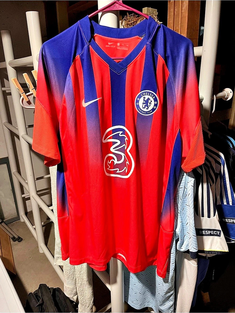 Nike Chelsea FC REPLICA 2020/21 Third Jersey Red & Blue size U.S. XXL